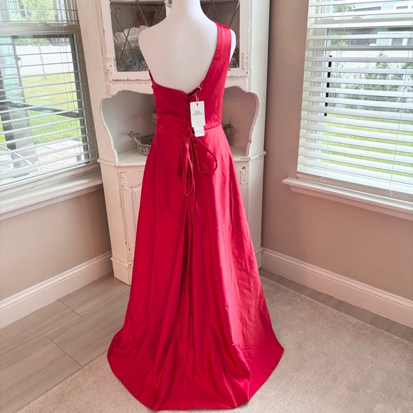 NEW Red Dress Satin Dress One Shoulder Dress NWT Size S/6 - Picture 4 of 10